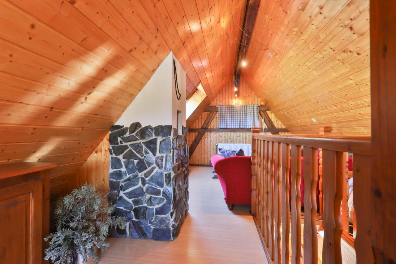 Spacieux et confortables gîtes à proximité randonnées, lacs, ski nature Sondernach Extérieur photo