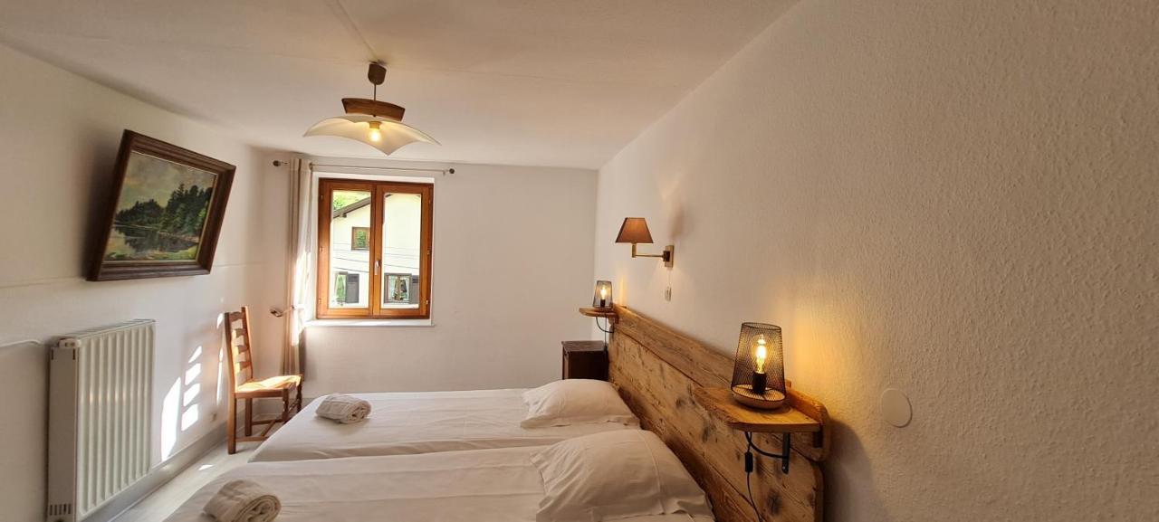 Spacieux et confortables gîtes à proximité randonnées, lacs, ski nature Sondernach Extérieur photo